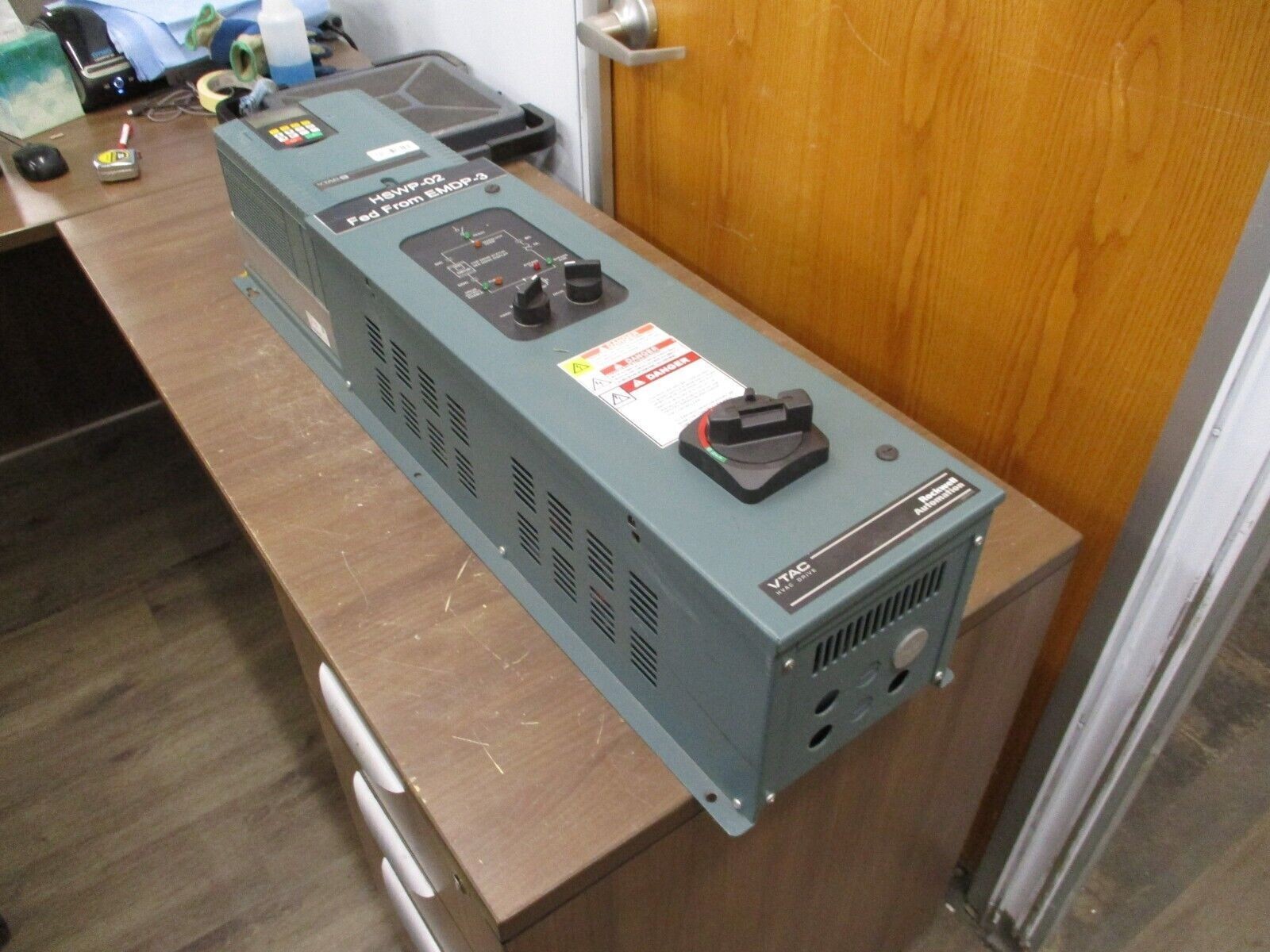 Rockwell Automation VTAC9 AC Drive w/ Bypass 9V741H0B10 7.5HP 3Ph Used