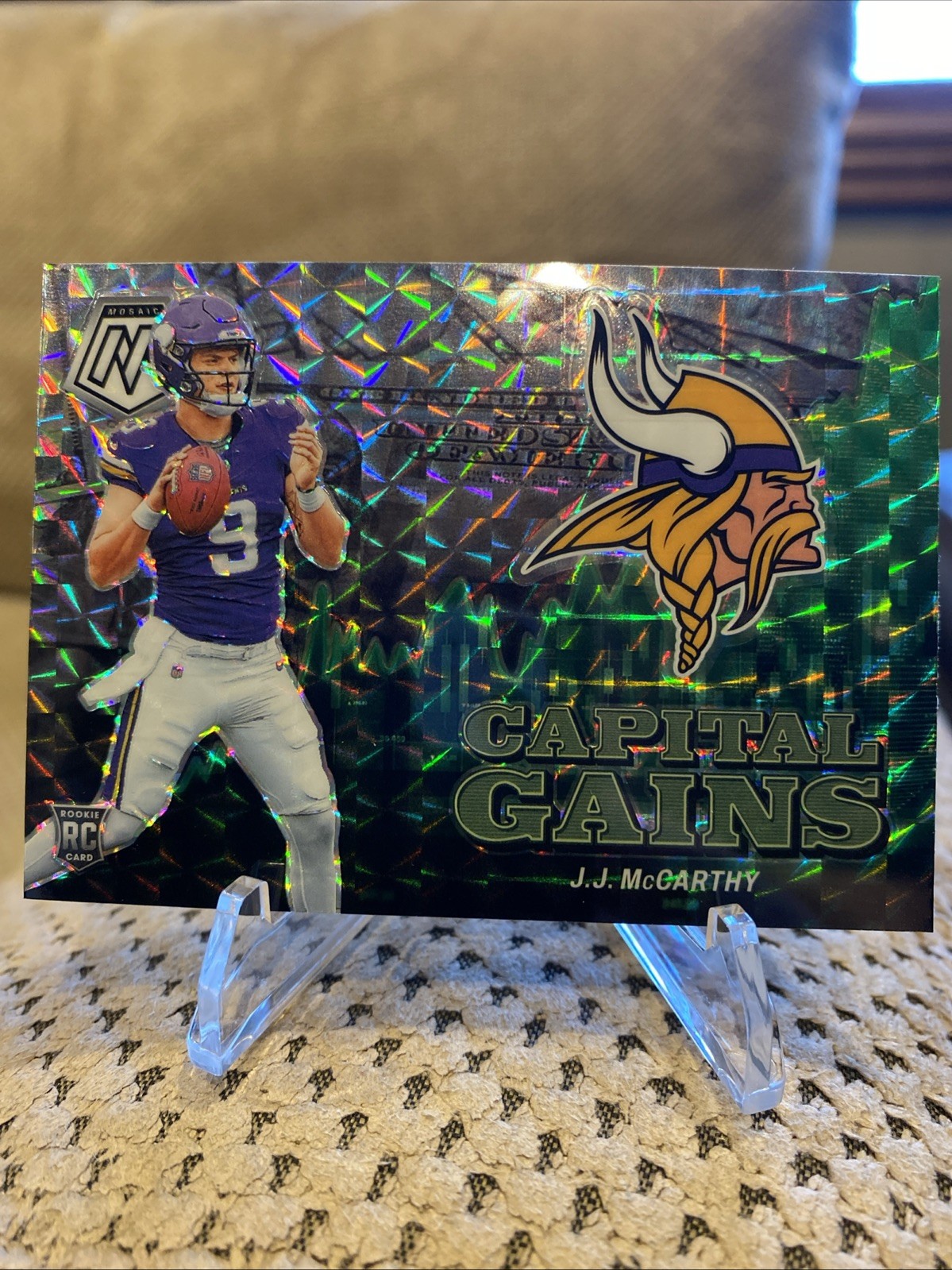 2024 Panini Mosaic - Capital Gains J.J. McCarthy #15 Silver Prizm (RC)