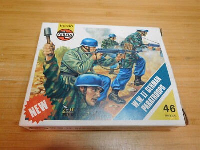 AIRFIX HO/OO Scale W.W.II German Paratroops 46 Piece #1753-0 Open Box Free Ship