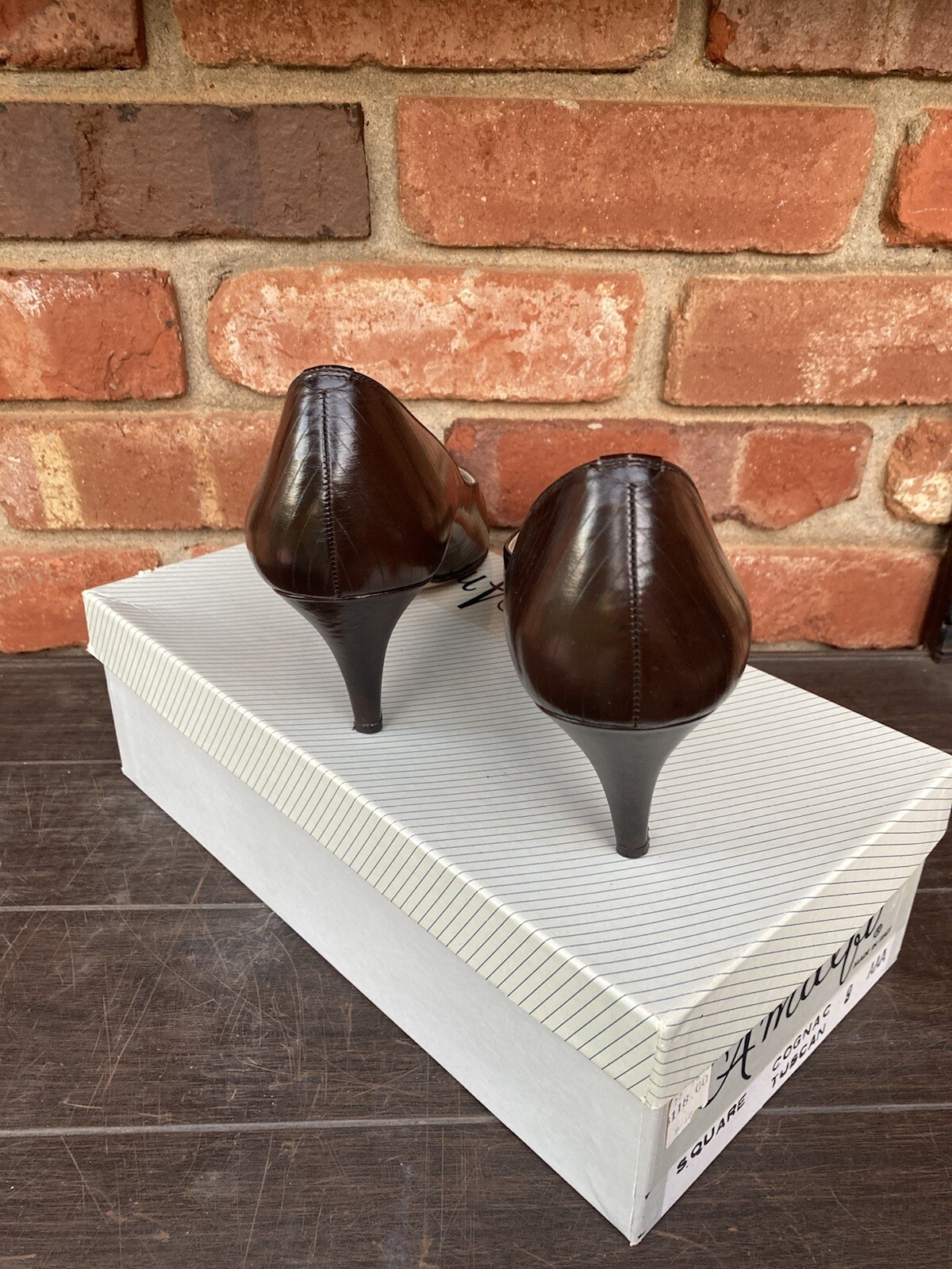 Amalfi Italy Size 9.5 AAA Brown Leather Pumps Extra Narrow Shoes eBay