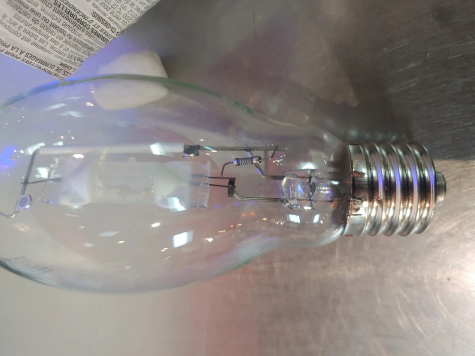 Sylvania M250/U/ED28 250w E39 Base 4200k M58/E Metalarc Metal HalidePack of 4 - Image 3 of 3