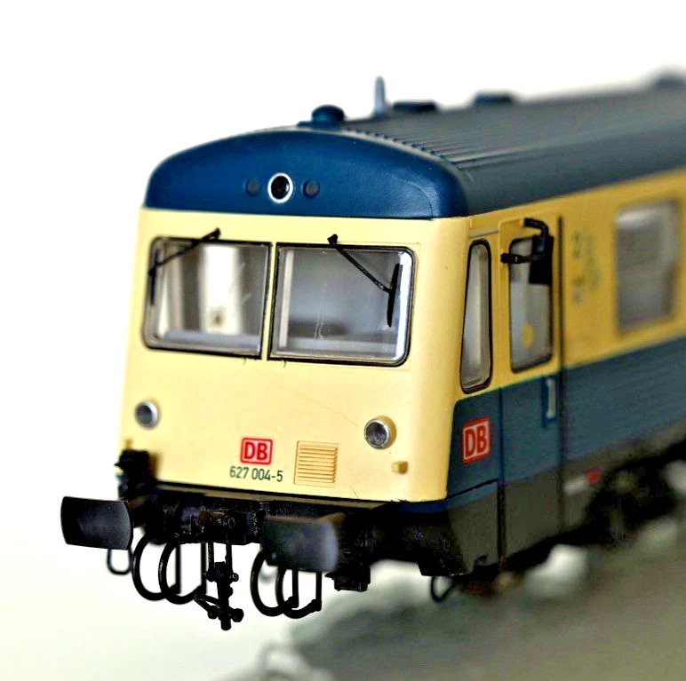 HR2818 ÖBB, diesel locomotive class 2050, traffic red livery, period IV-V