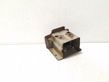 Nissan X-Trail T30 2005 Links Halterung Stoßstange Stoßfänger vorne VAL257527