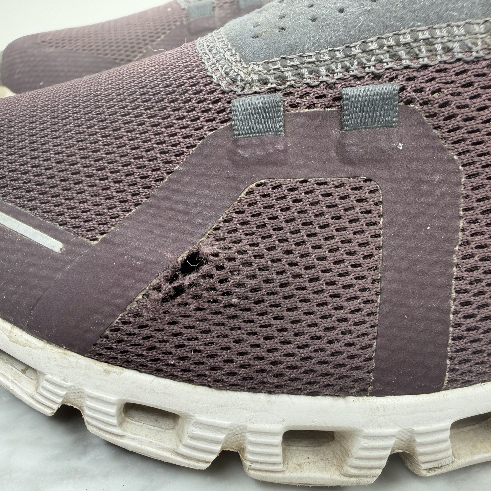 On Cloud Cloud 5 Mulberry Eclipse Running Shoes W… - image 3