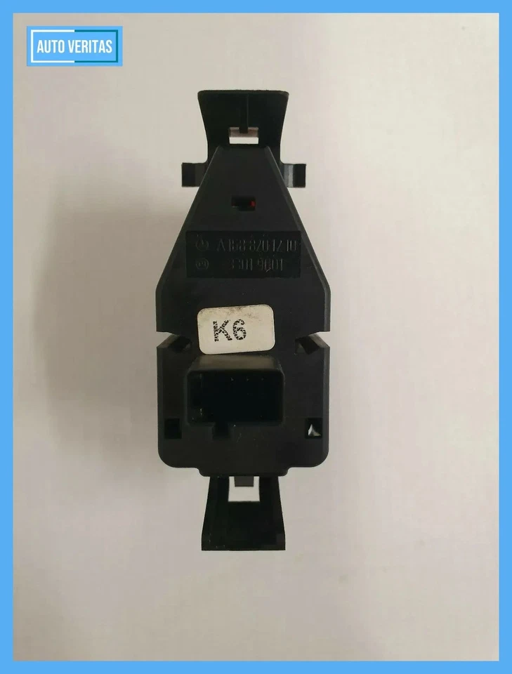 original warning symbol switch ZV A1688201210 Mercedes-Benz A-Class W168 K26 - Image 3 of 3