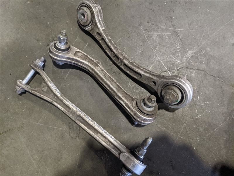 Maserati Ghibli 14-17 Right Rear Control Arms 3 Piece OEM 15 16 2017 2016 2015 2