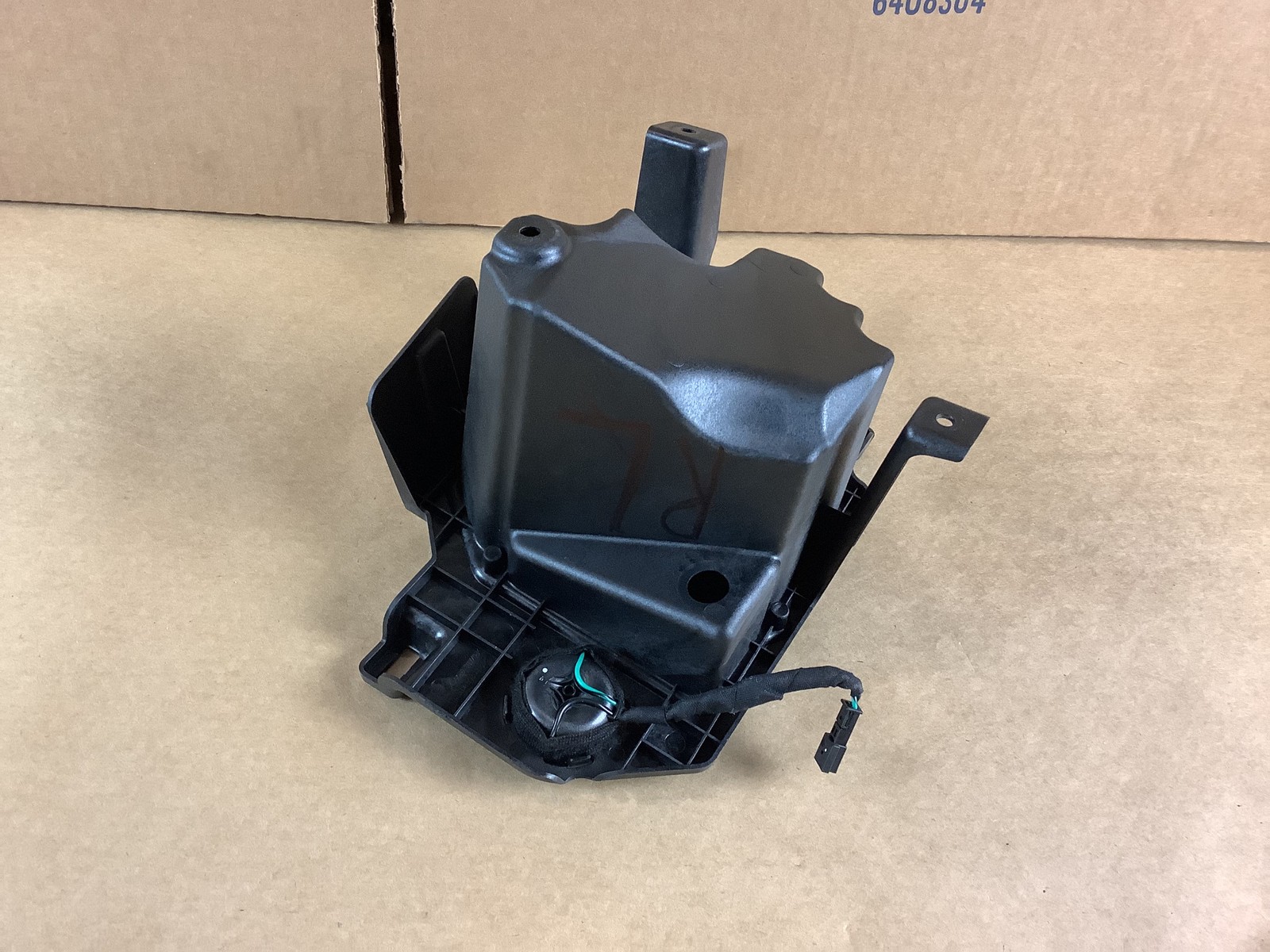 McLaren 570S 570 2017 Rear Left Driver Speaker Tweeter Audio Sound 15 - 19 :Y
