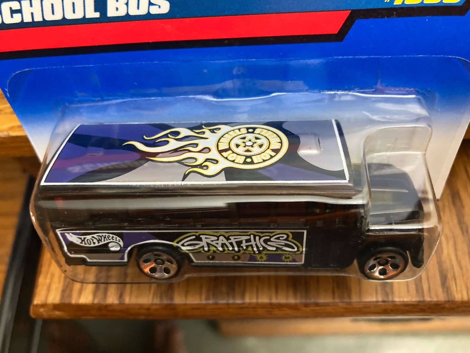 Picture 3 of 5