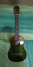 ukulele tenore Ortega Ivy Fade 
