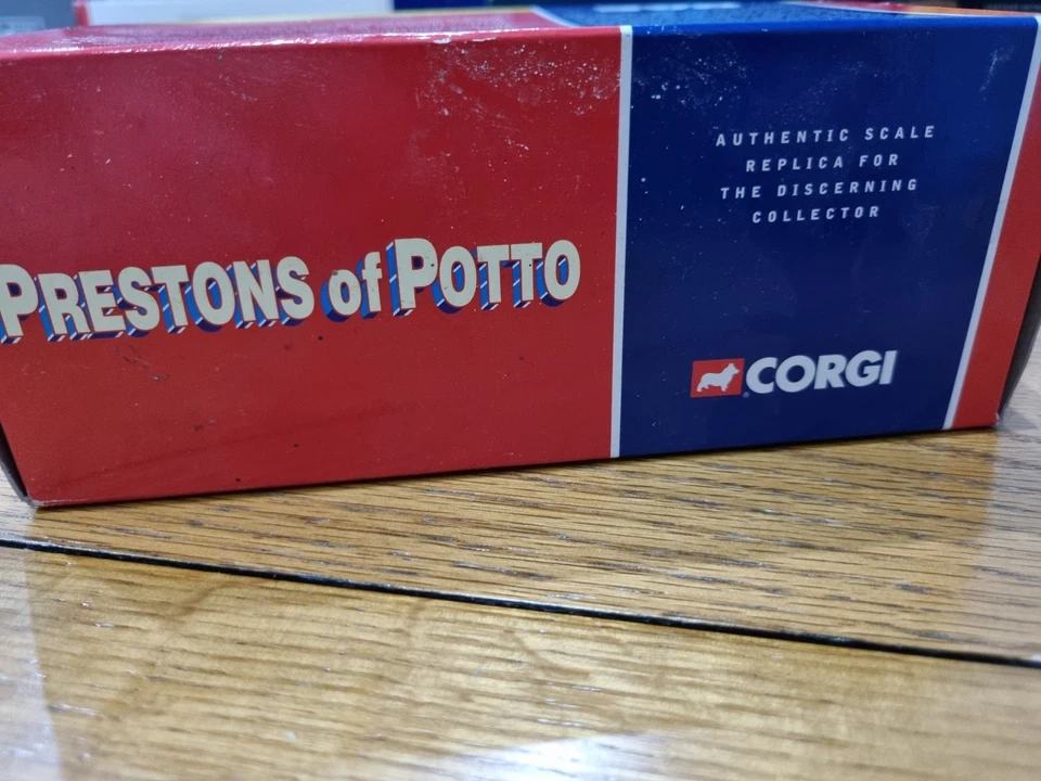 CORGI MODERN TRUCK DAF XF SPACE CAB PRESTONS OF POTTO CC13208 - Image 4 of 4