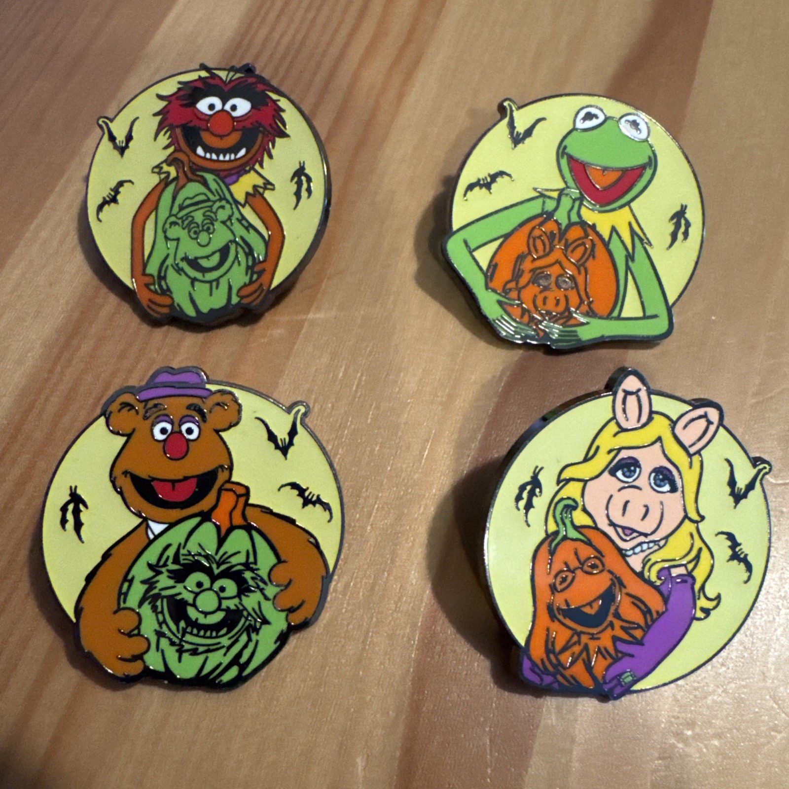 Disney Pin Set The Muppets Happy Halloween Kermit Miss Piggy Fozzie Animal