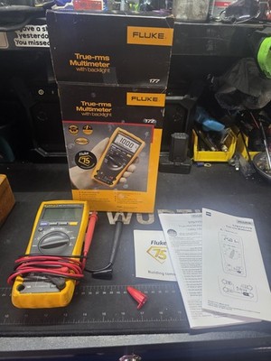 Fluke 177 True RMS Handheld Digital Multimeter with Leads And Backlight