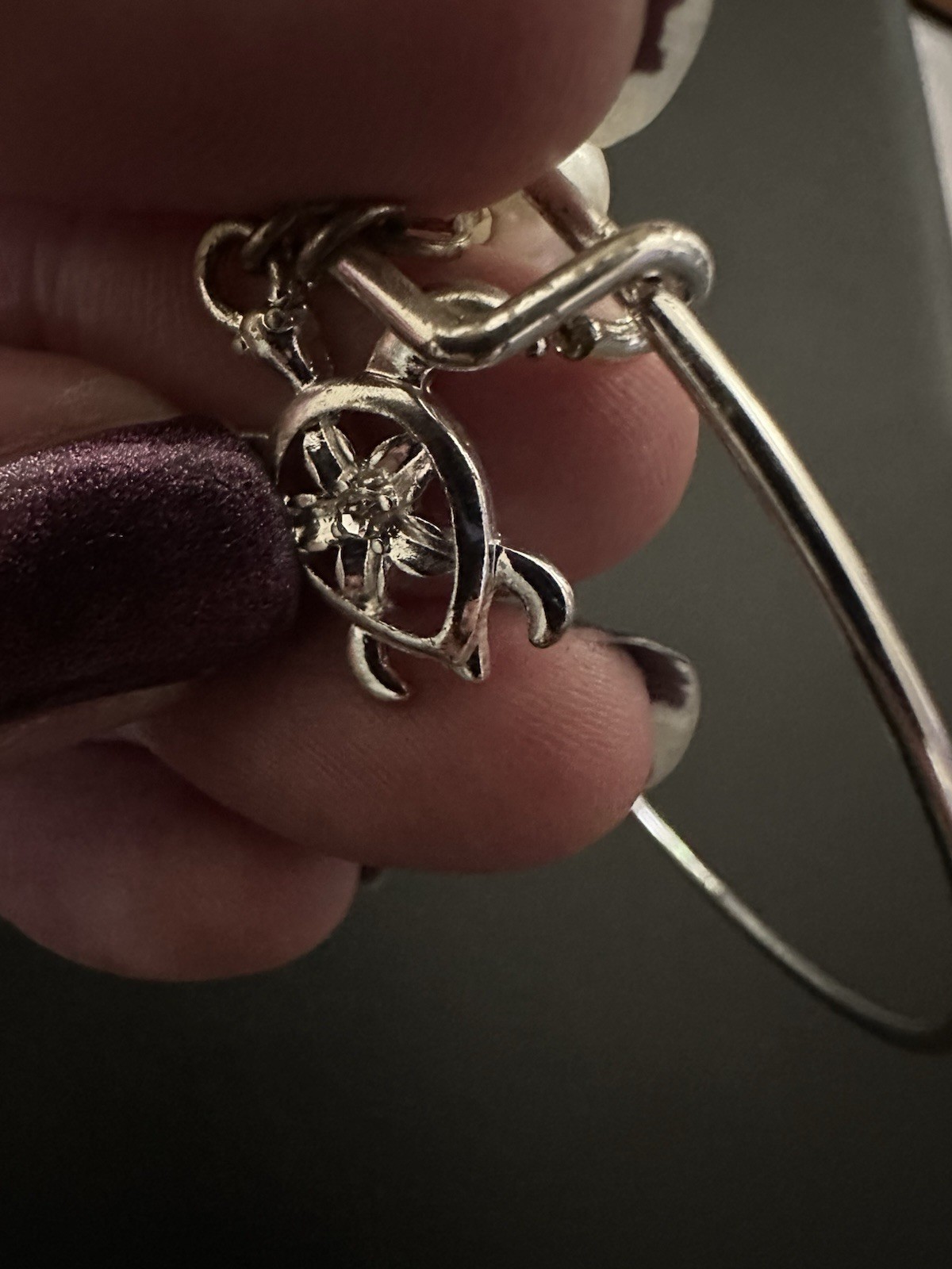 Beach Themed Silver Shell Bangle Bracelet - image 6