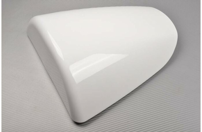 Remplacer selle passager par capot blanc rigide Suzuki GSXR 750 SRAD
