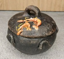 Pentola in argilla nera vintage collezione Roberta Schilling con coperchio aragosta rara!