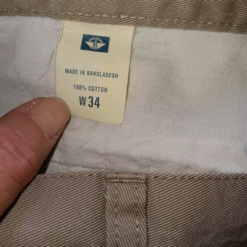 Dockers Men's Khaki Pleated Shorts Dark Tan Tag Size W34 Actual 32 - Foto 3 di 8