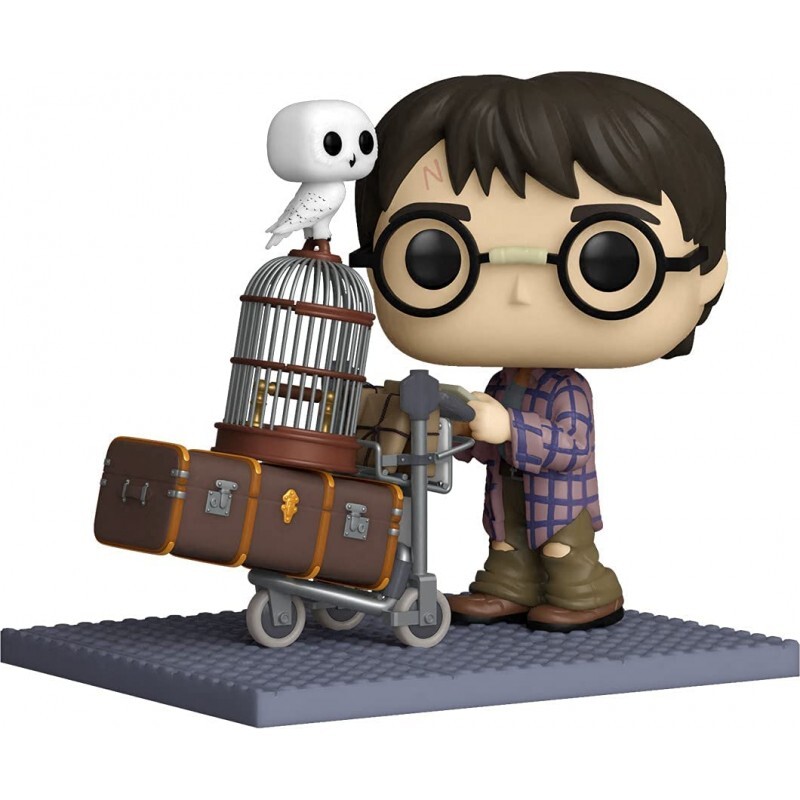 Figura Funko Pop! Harry Potter Deluxe Harry Potter Empujando Equipaje Modelo 135