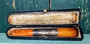 Antique Meerschaum Cheroot Sterling Amber Cigar Holder in Leather Felt Case