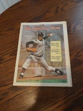 SEPTEMBER 25,1971-THE SPORTING NEWS=MICKEY LOLICH OF THE DETROIT TIGERS(NM)