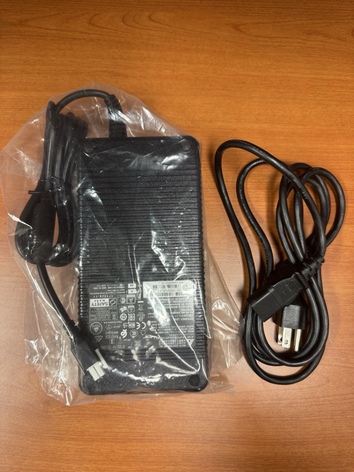 Cisco ISR1100 C890 C1101 C11114-Port 12V 5.5A Power Supply A
