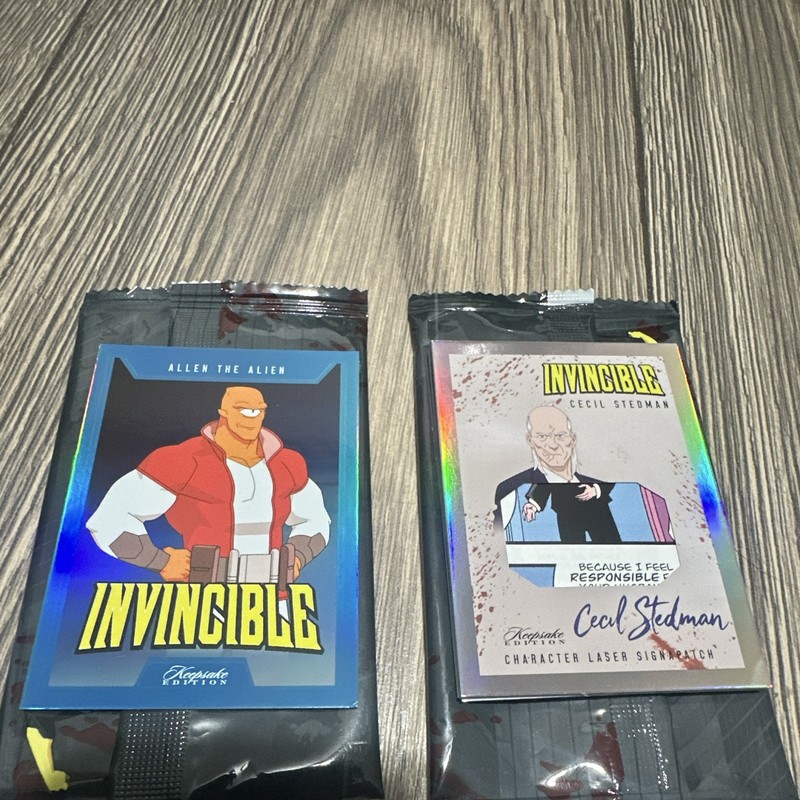 Skybound Invincible Signature Edition Autograph Packs Allen the Alien Cecil