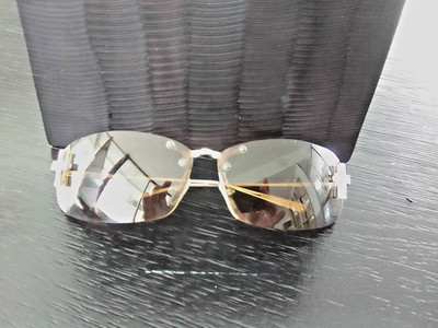 LOREE RODKIN sunglasses model SCARLET in PLATINUM color