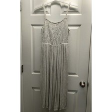 Old Navy Women's Size Medium Cream Gray Striped Geometric Smocked Cami Dress