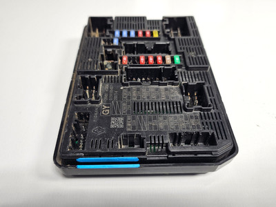 2020-2021 Nissan Versa Kicks Power Supply Control Module IPDM 284B7-6CA3A