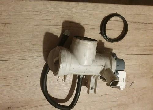 Laugenpumpe AEG Waschmaschine L64640L