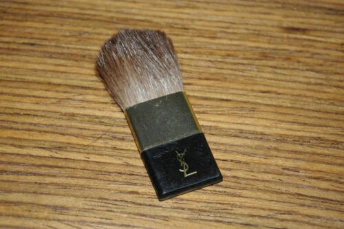 Pinceaux et applicateurs de maquillage Yves Saint Laurent