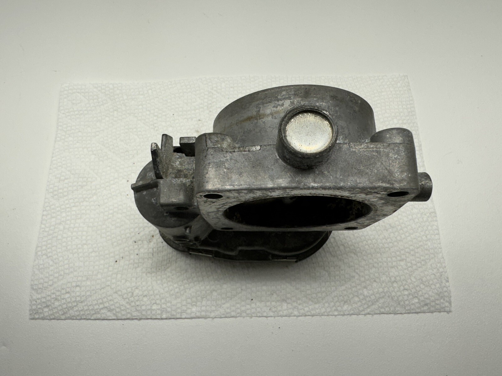 MERCEDES BENZ OEM W210 1121410125 Bosch Throttle Body for sale 