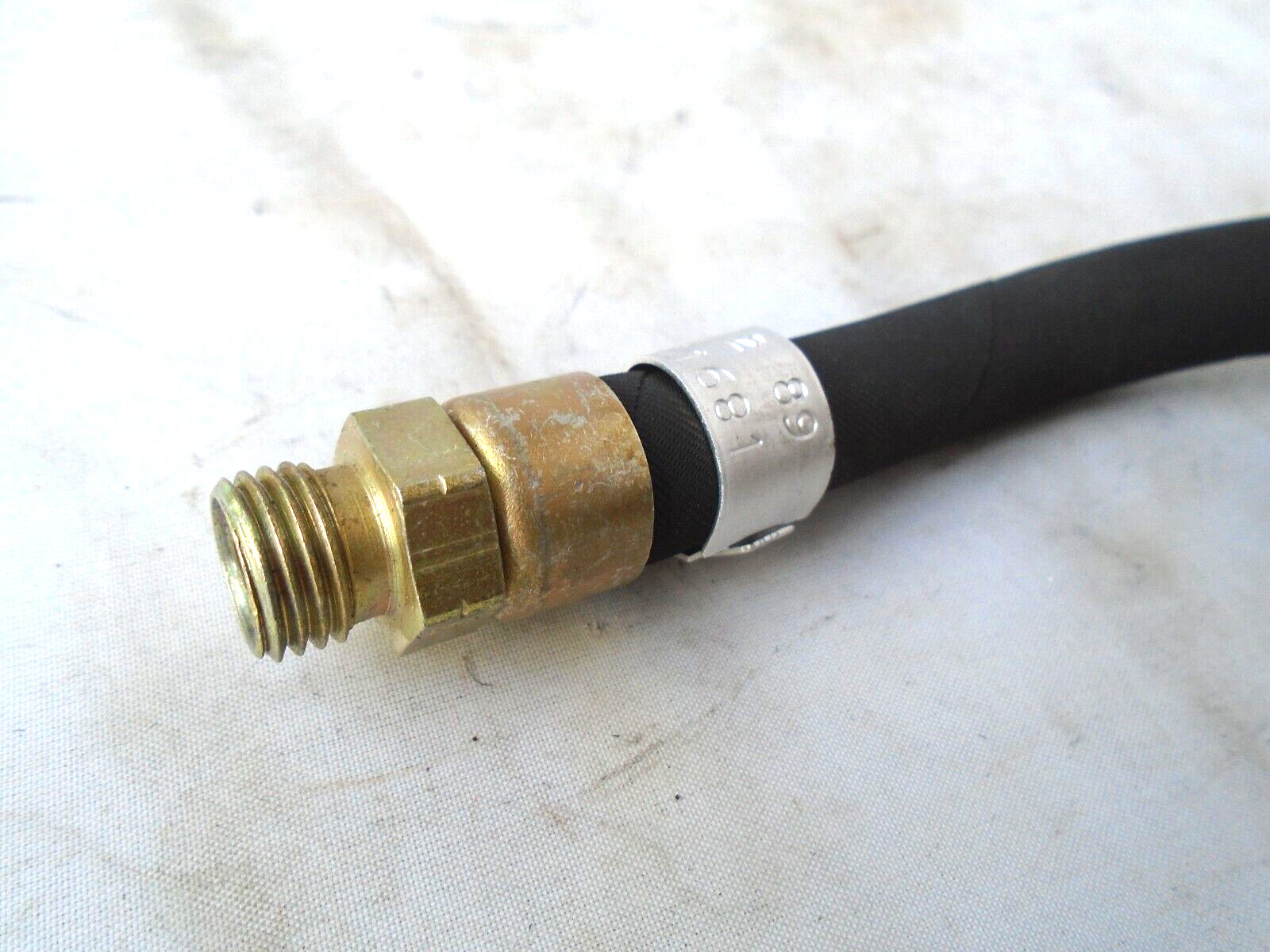 NOS ROLLS ROYCE Bentley Assy hose fuel return UE71681 OEM