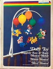 DOLLY TOY MUSICAL MOBILE 613 - Raggedy Ann  Andy - Vintage 1980 Baby Crib Toy