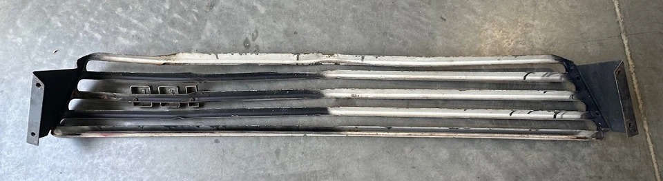 GMC Truck 1957 parrilla 100 Foto 2 de 2