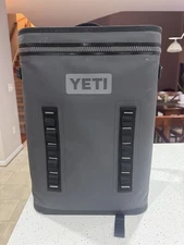 Yeti Hopper Backflip 24 Backpack Cooler Charcoal Gray