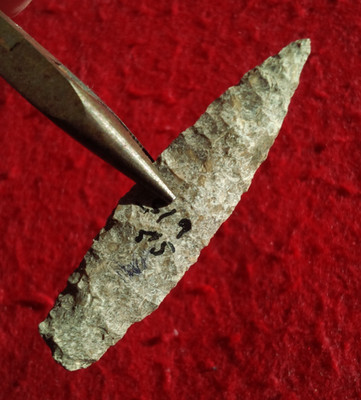 THIN 2-9/16'' PALEO AGATE BASIN NEBRASKA ARROWHEAD AUTHENTIC PROJECTILE POINT