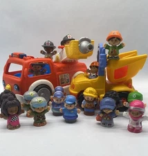 1998 Dump Truck 2014 Lift 'n Lower Fire Truck Light/Sound WORKS 17 Little People