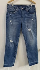 JAG Jeans Carter Girlfriend Raw Hem  Distressed Women’s Size 12/31 Med Wash