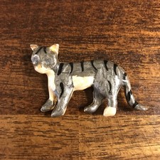 VINTAGE ART DECO ENAMEL KITTY CAT BROOCH 2” Tabby Tiger