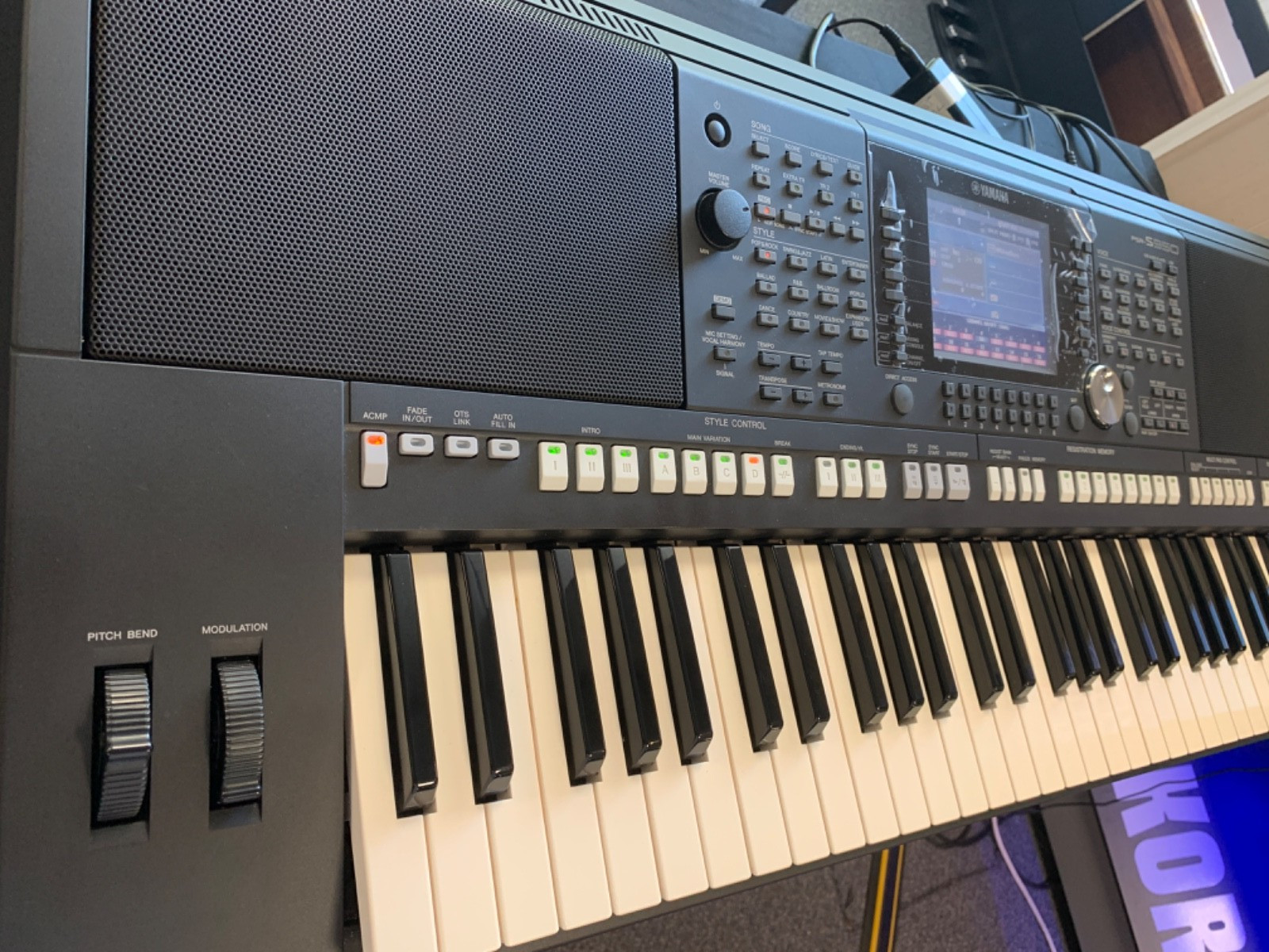 Yamaha PSR-S950 Arranger Keyboard Warranty, USB and tech Help, Great Condition