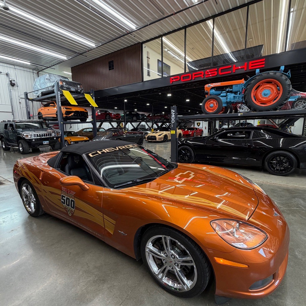 2007 ORANGE Chevrolet Corvette   | C6 Corvette Photo 2