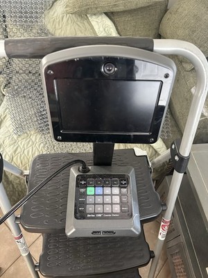Audio Authority Series 1500 Counter Station with Camera 
