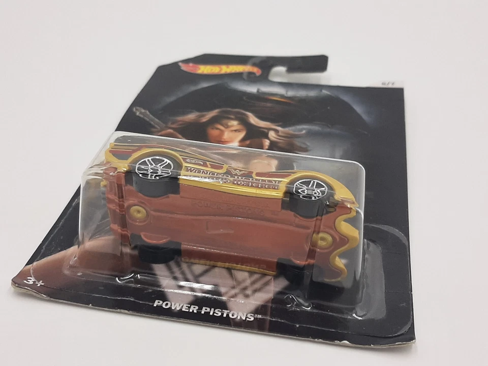 2016 Hot Wheels Wonder Woman Power Pistons Car 6/7 Batman V Superman - Image 3 of 4