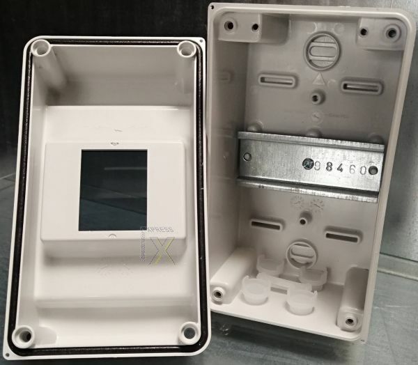 IP65 Aufputz Verteiler 4TE - Outdoor Kleinverteiler Mit Kabeleinführung