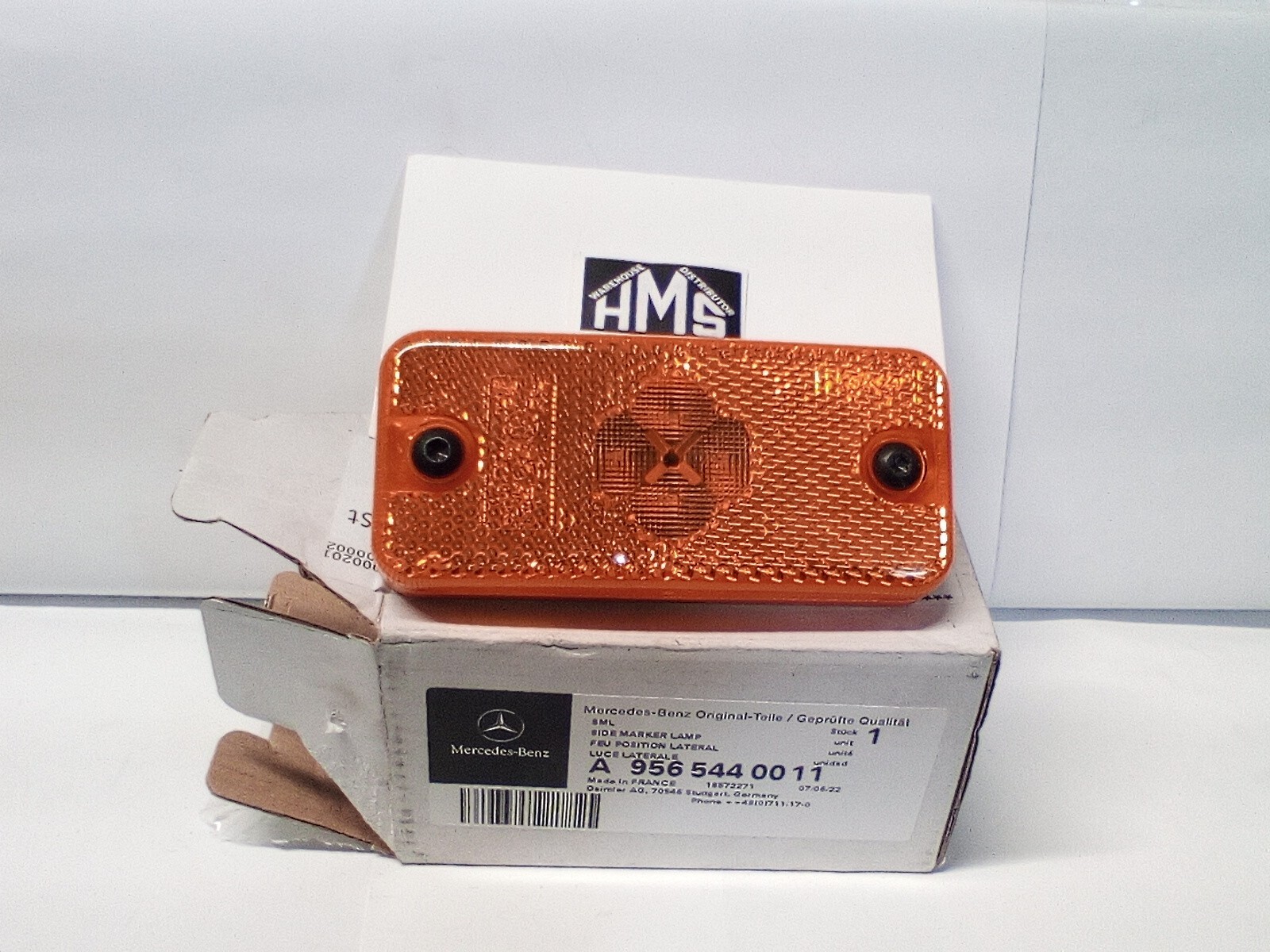 A9565440011 Mercedes Benz Side marker lamp. Amber | eBay 