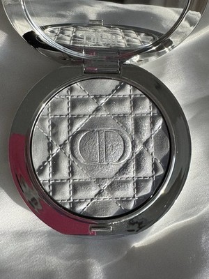 DIOR Forever Glow Luminizer 05 Blue Strobe -Limited Edition ***see Condition**
