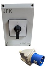 100 AMP  CHANGEOVER SWITCH  3 POSITION 2 POLE  SINGLE PHASE + 32AMP GENE SOCKET