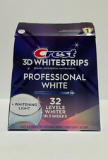 Crest 3D Whitestrips Professional White 32 Levels  Light  19 Treatments