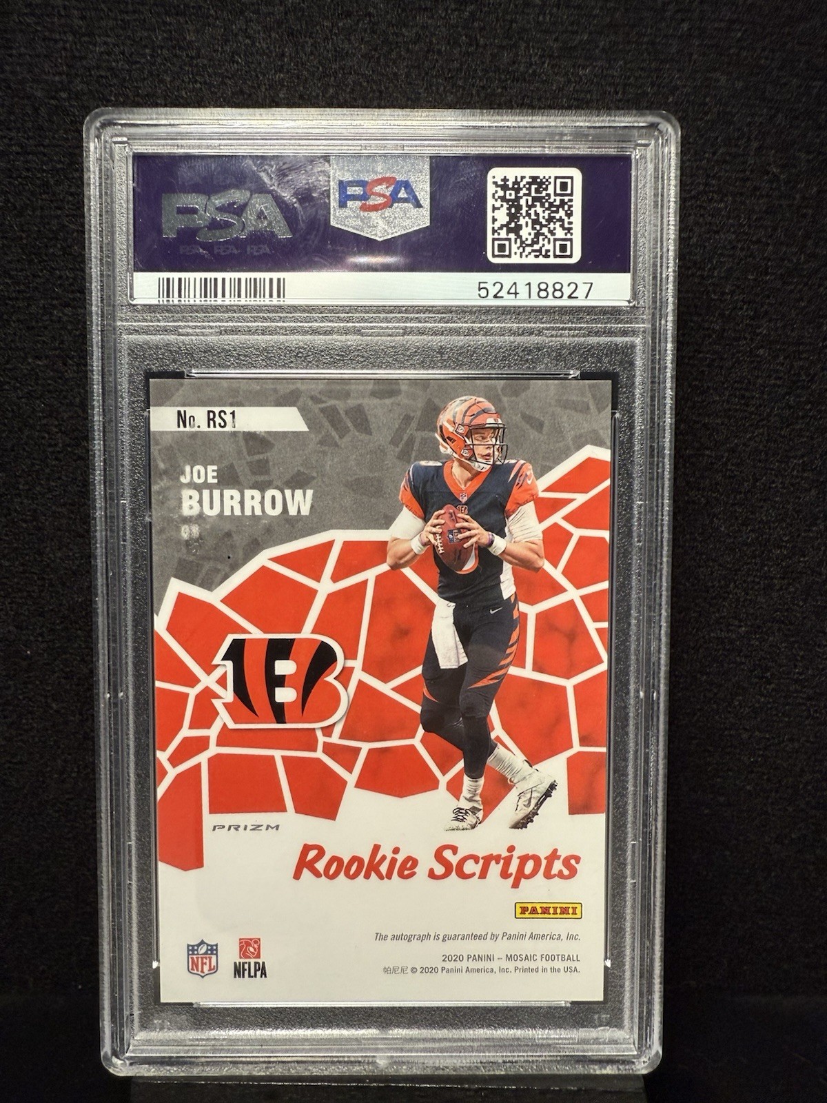 2020 Panini Mosaic - Rookie Scripts Joe Burrow #RS1 (AU, RC) view 3