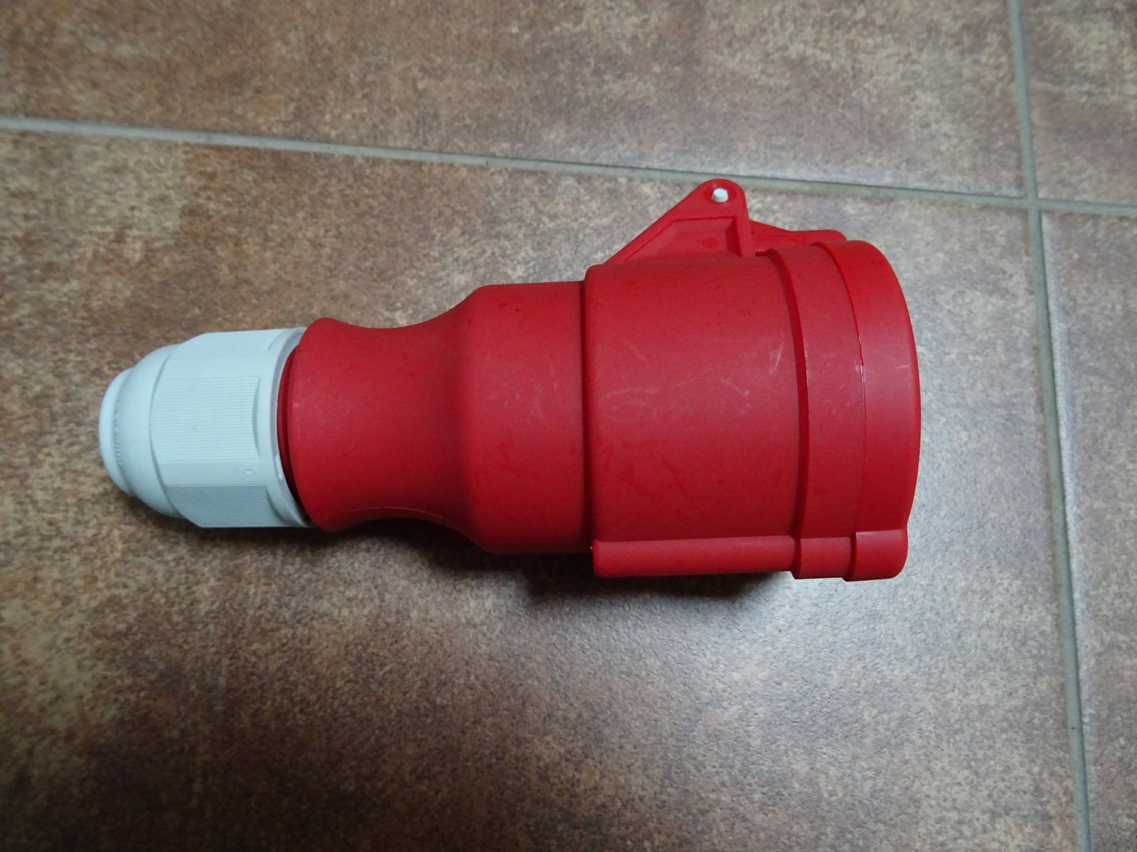 Bals 303-TLS CEE STANDARD 16-6H Power Socket